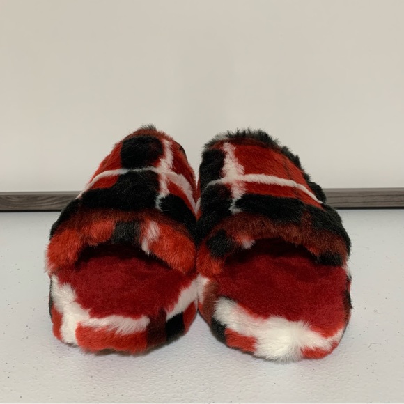 UGG ‘Plaid Punk’ Fluff Yeah Slides-Size 6 NWT - Picture 6 of 11